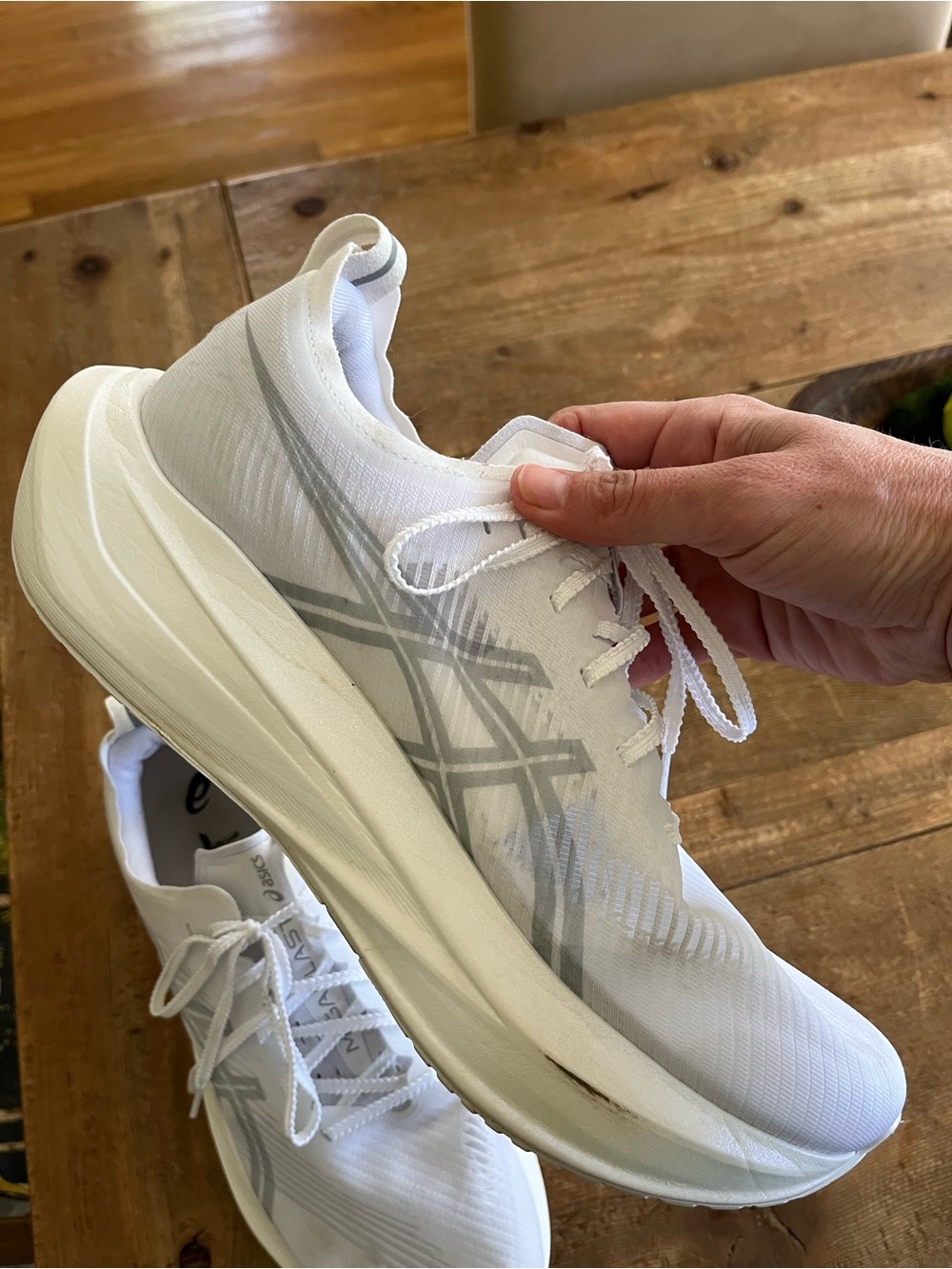 ASICS Megablast - Picture 4 of 8